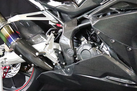 ホンダCRM250AR (絶版品)☆ACTIVE 製フレームガード☆ 2017-2022) CBR250RR フレームガード【L/Rセット】 – A-TECH Online Shop