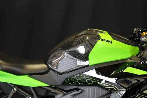 Ninja ZX-25R タンクパッド タイプS – A-TECH Online Shop