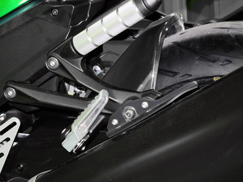 ZX-14R リアフェンダーSPL – A-TECH Online Shop