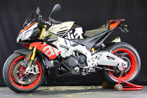 RSV4 リアフェンダーSTD – A-TECH Online Shop