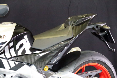 Aprilia RSV4 シングルシートカウル マジカルレーシング Aprilia RSV4 シングルシートカウル マジカルレーシング Aprilia RSV4