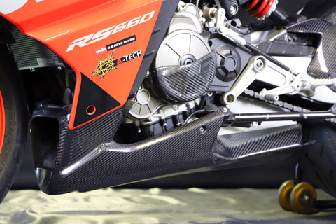 アプリリア rs660 アンダーカウル 右側｜バイクウェア・装備