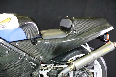 VFR750R(RC30)【ストリート/レース用】シートカウル専用 – A