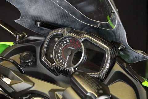 Ninja650 メーターカバー – A-TECH Online Shop