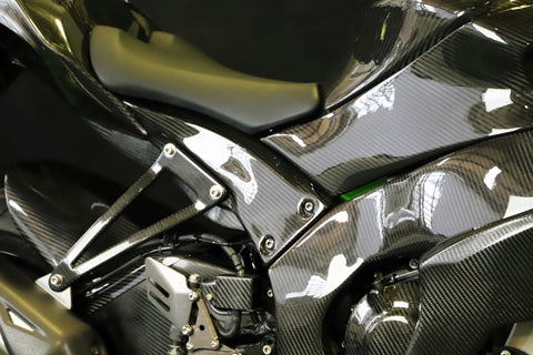 Ninja ZX-10R サブフレームカバー【L/Rセット】 – A-TECH Online Ninja ZX-10R サブフレームカバー【L/Rセット】 – A-TECH Online