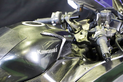 Ninja H2 SX/SE/+ タンクフロントカバー【L/Rセット】 – A-TECH