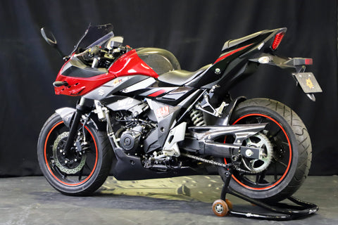 GSX250R リアフェンダーSPL – A-TECH Online Shop